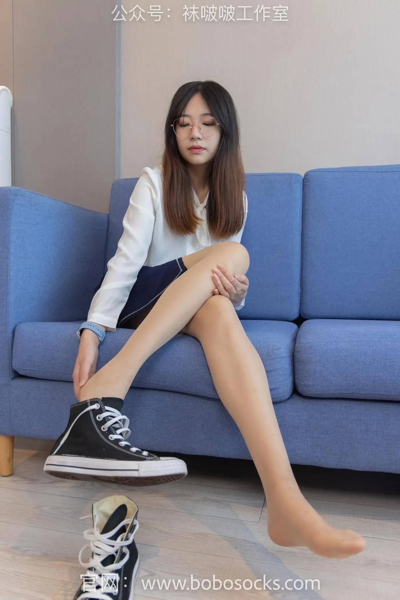 [BoBoSocks袜啵啵]NO.114 小甜豆-高跟鞋、帆布鞋、肉丝、厚黑丝 [175P]插图6